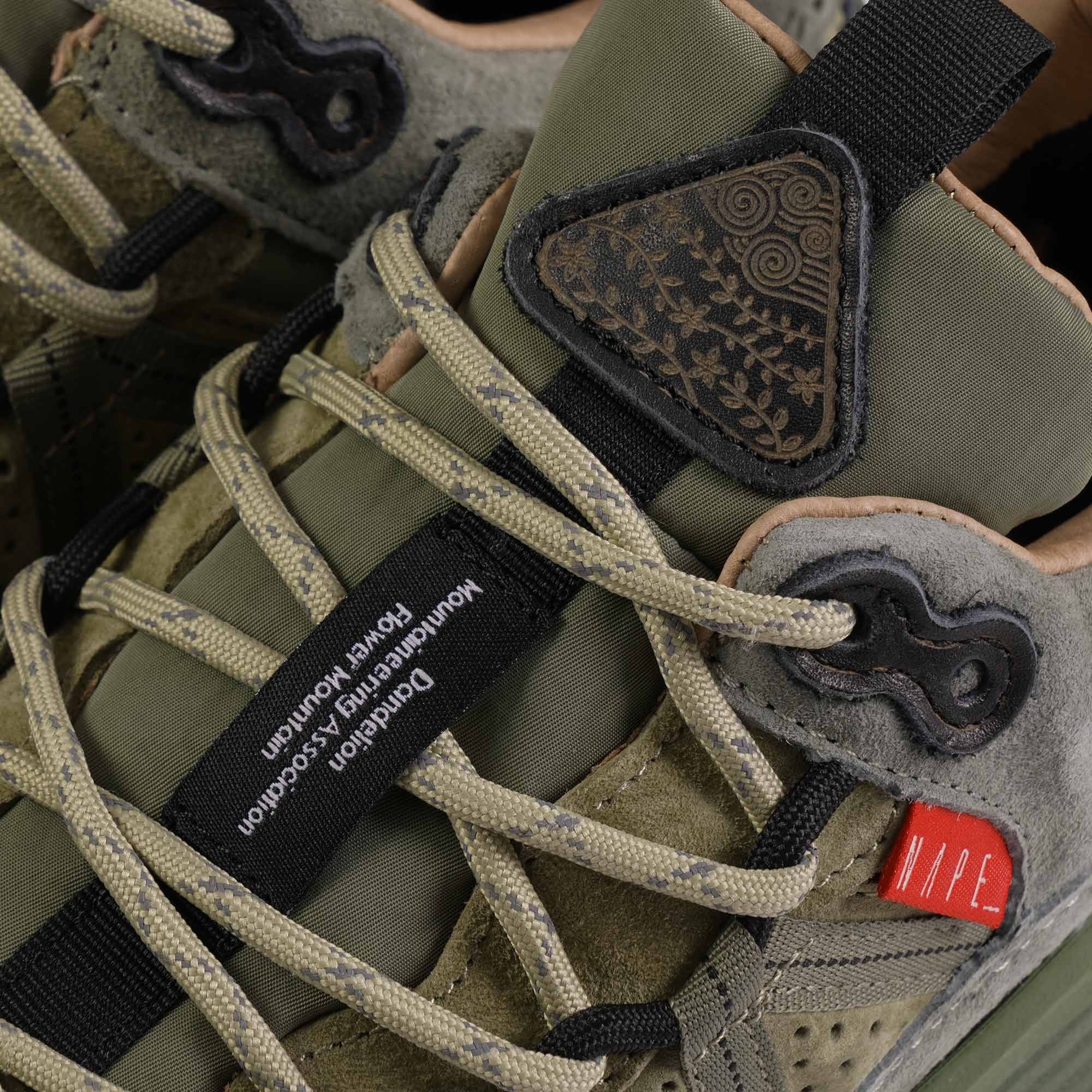 Flower Mountain Iwano - Military and Black