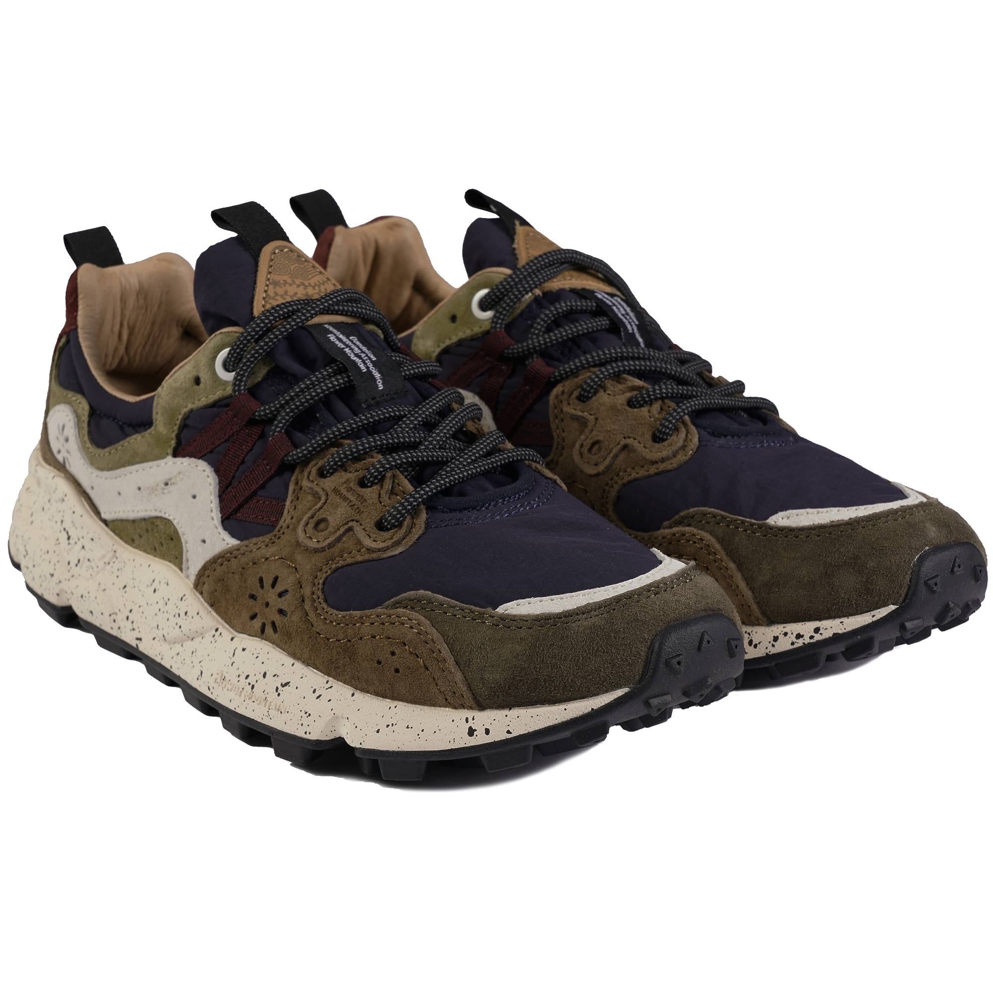 Flower Mountain Yamano 3 - Brown and Navy