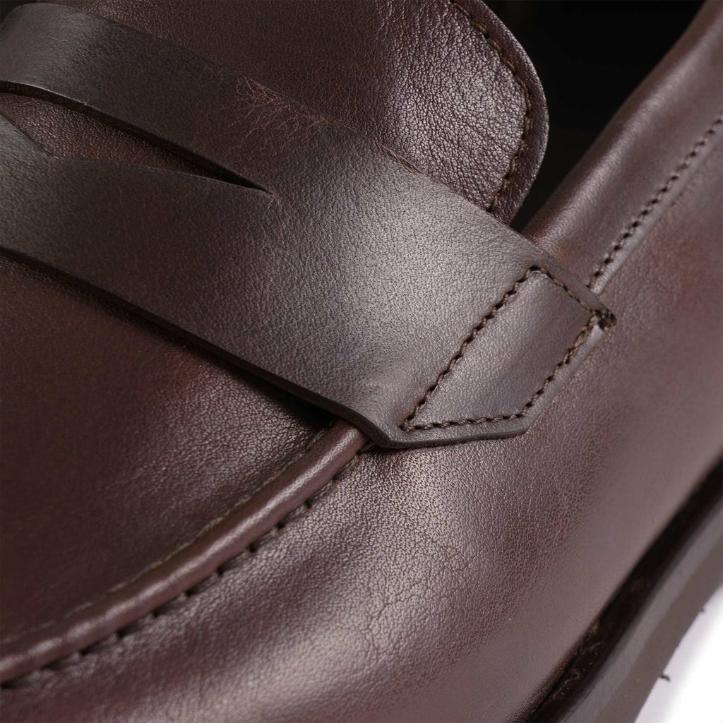 Harry's Beck G Pull Up Calf Loafers - Ebony