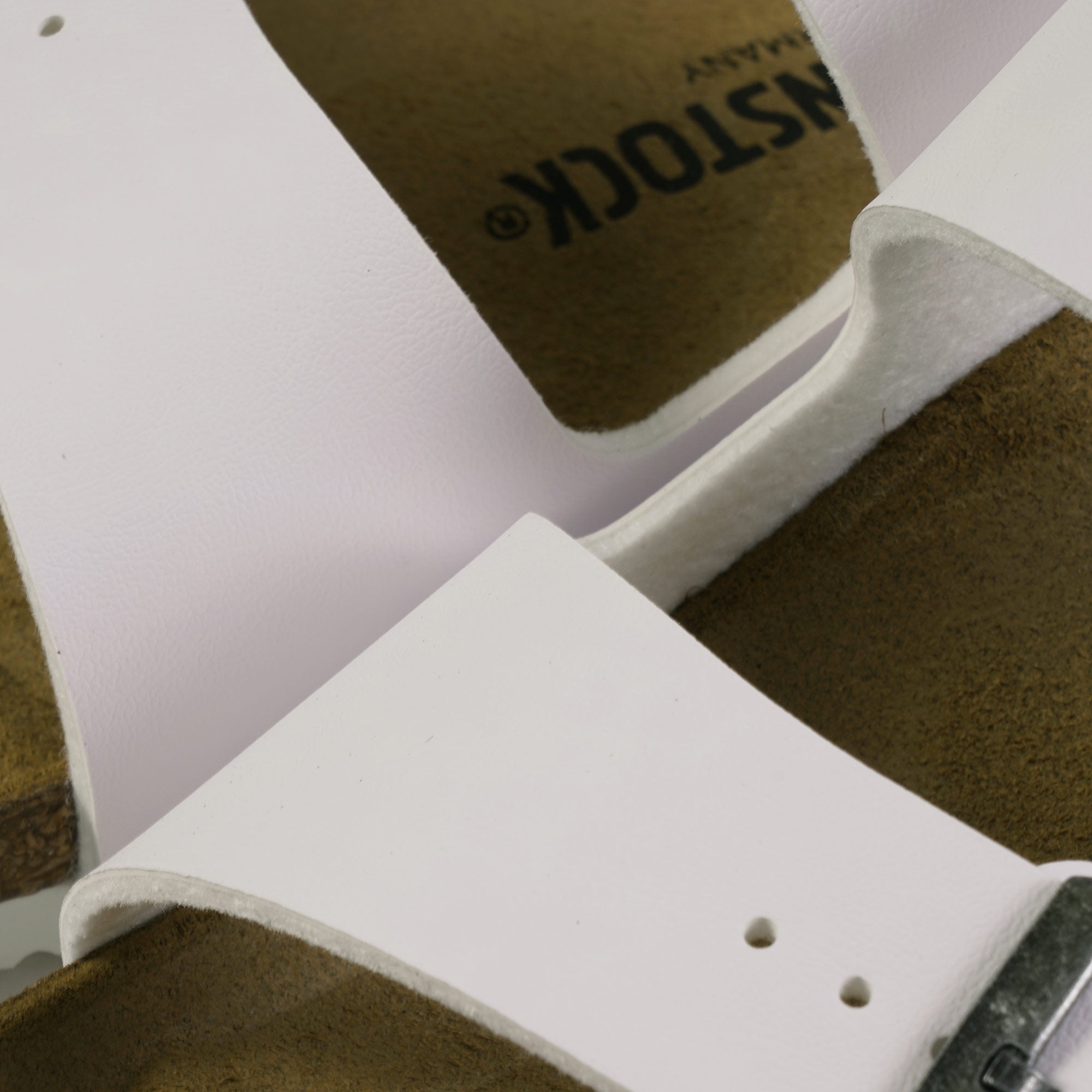 Birkenstock Womens Arizona - White