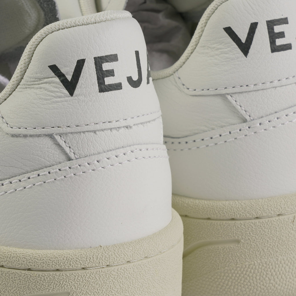 Veja V-90 O.T Leather - Extra White