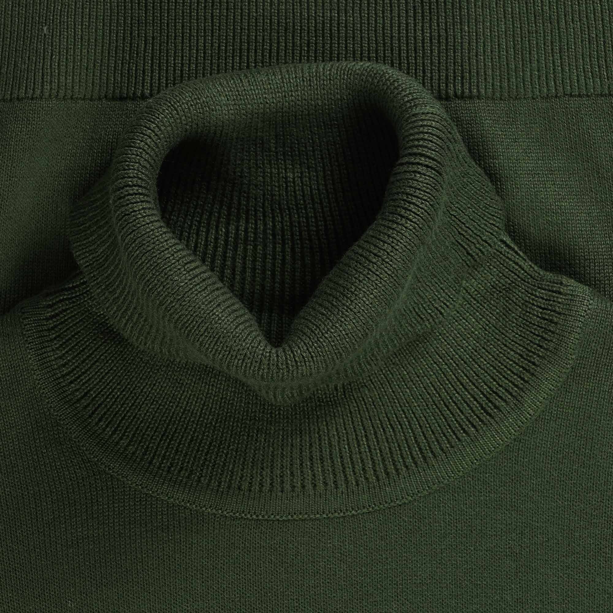 Gabicci Vintage Ricardo Roll Neck Jumper - Forest