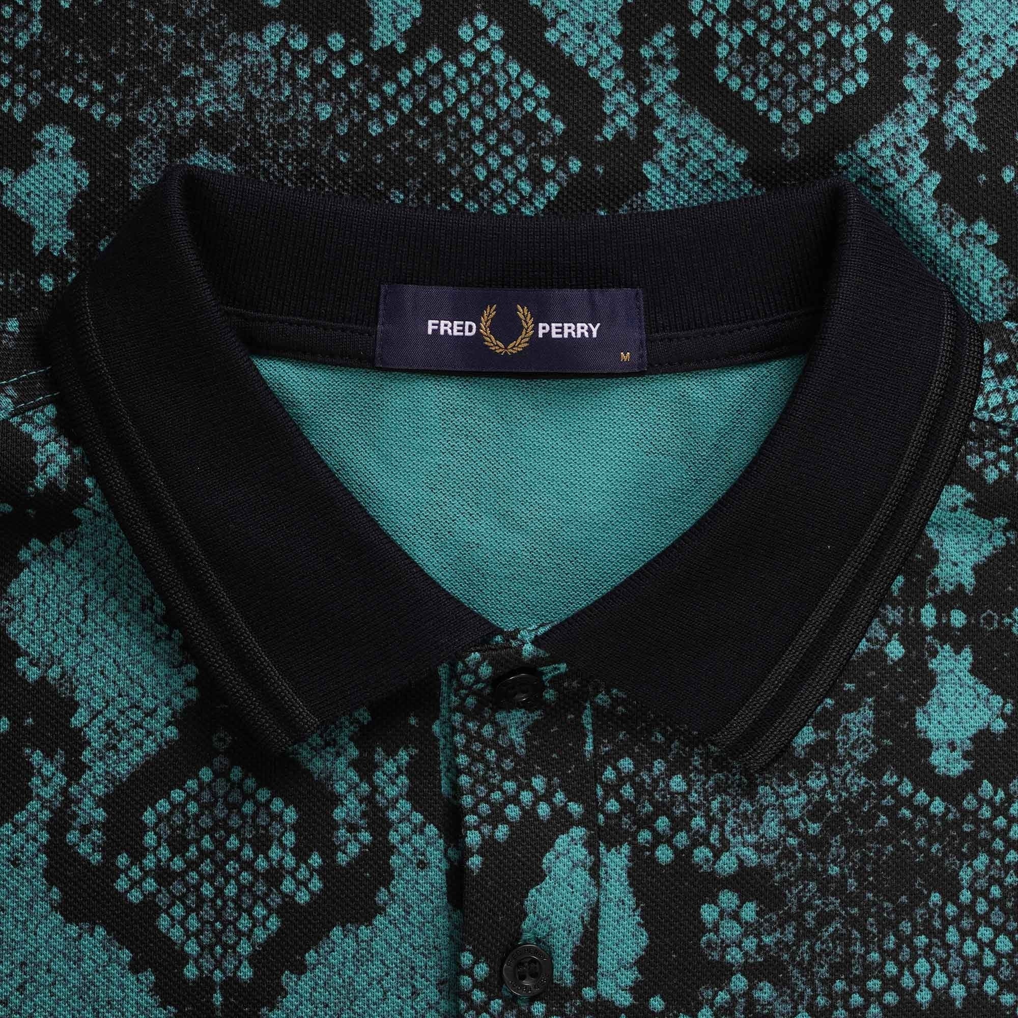 Fred Perry Snake Print Fred Perry Shirt - Deep Mint