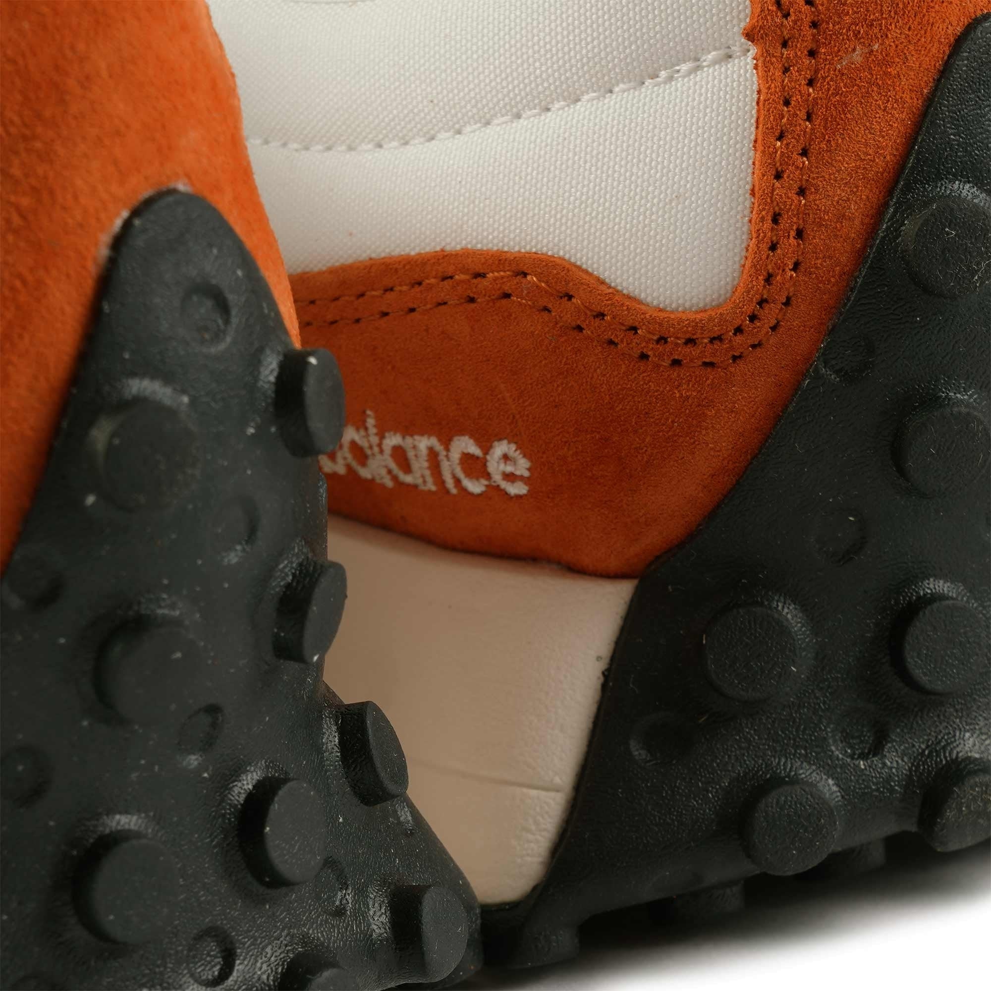New Balance 327 - Orange