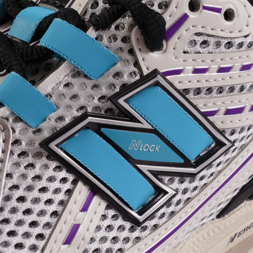 New Balance 1906 - White and Aqua