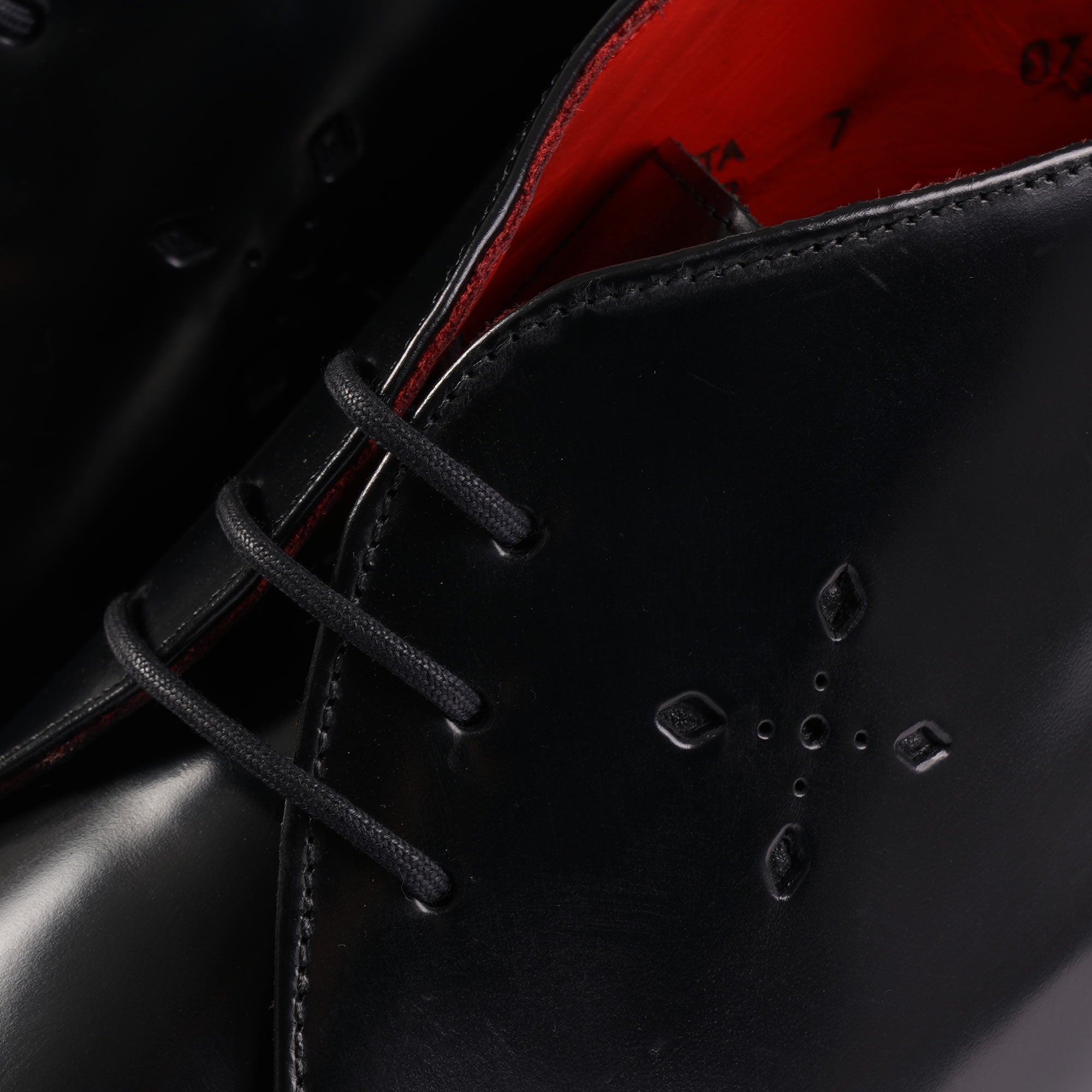 Jeffery West Falcata - Black