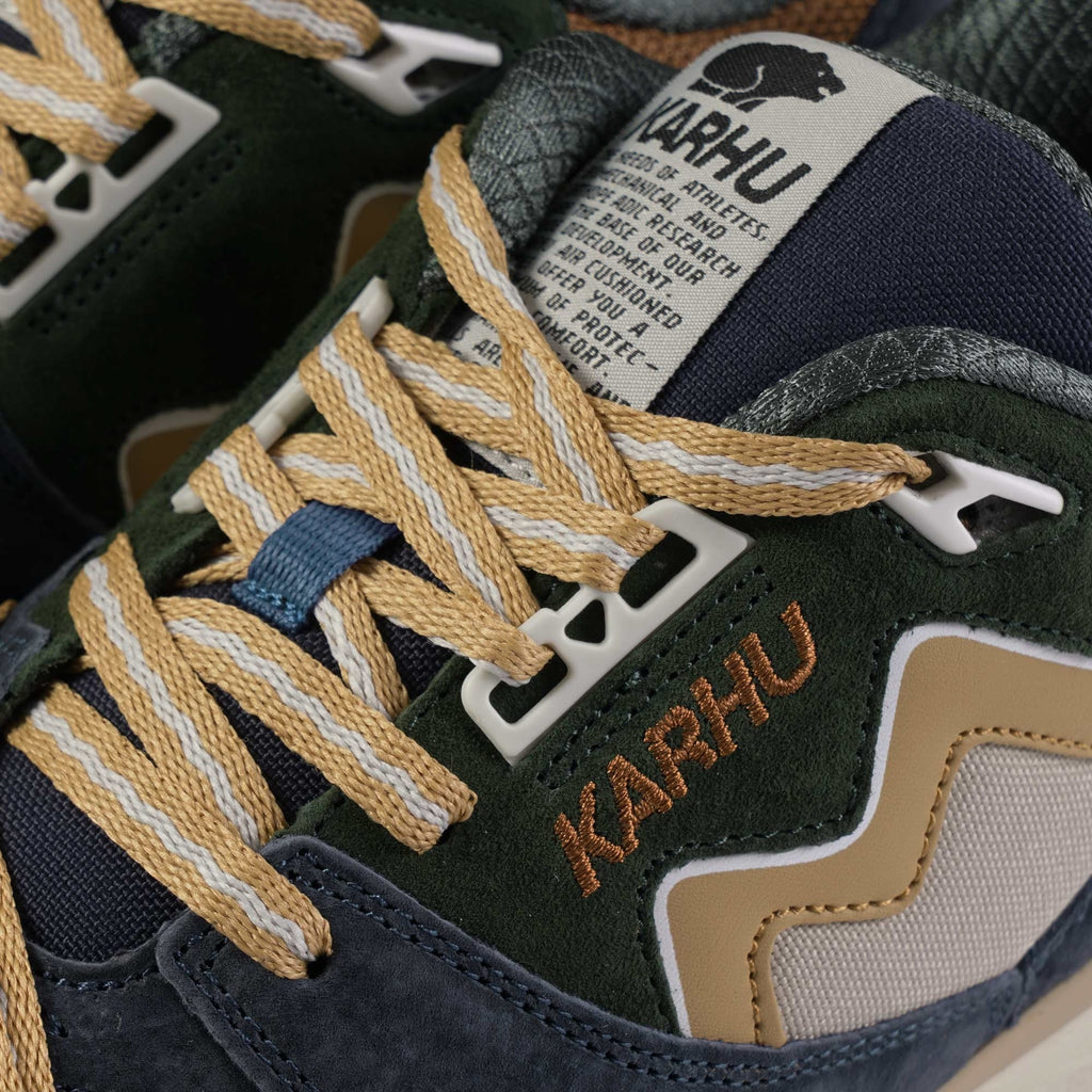 Karhu Synchron Classic - India Ink