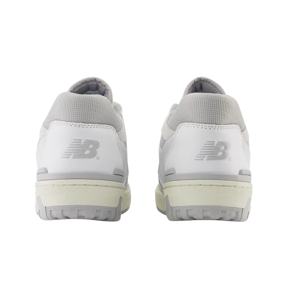 550 - White and Grey