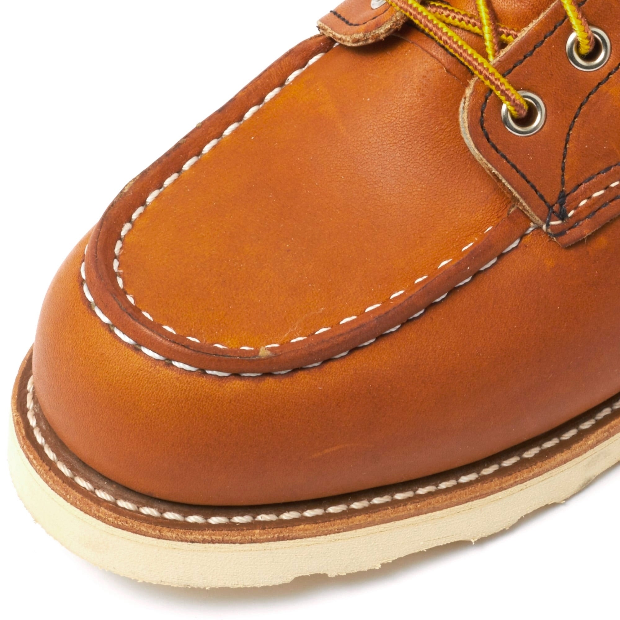 Classic Moc Toe Boots - Oro