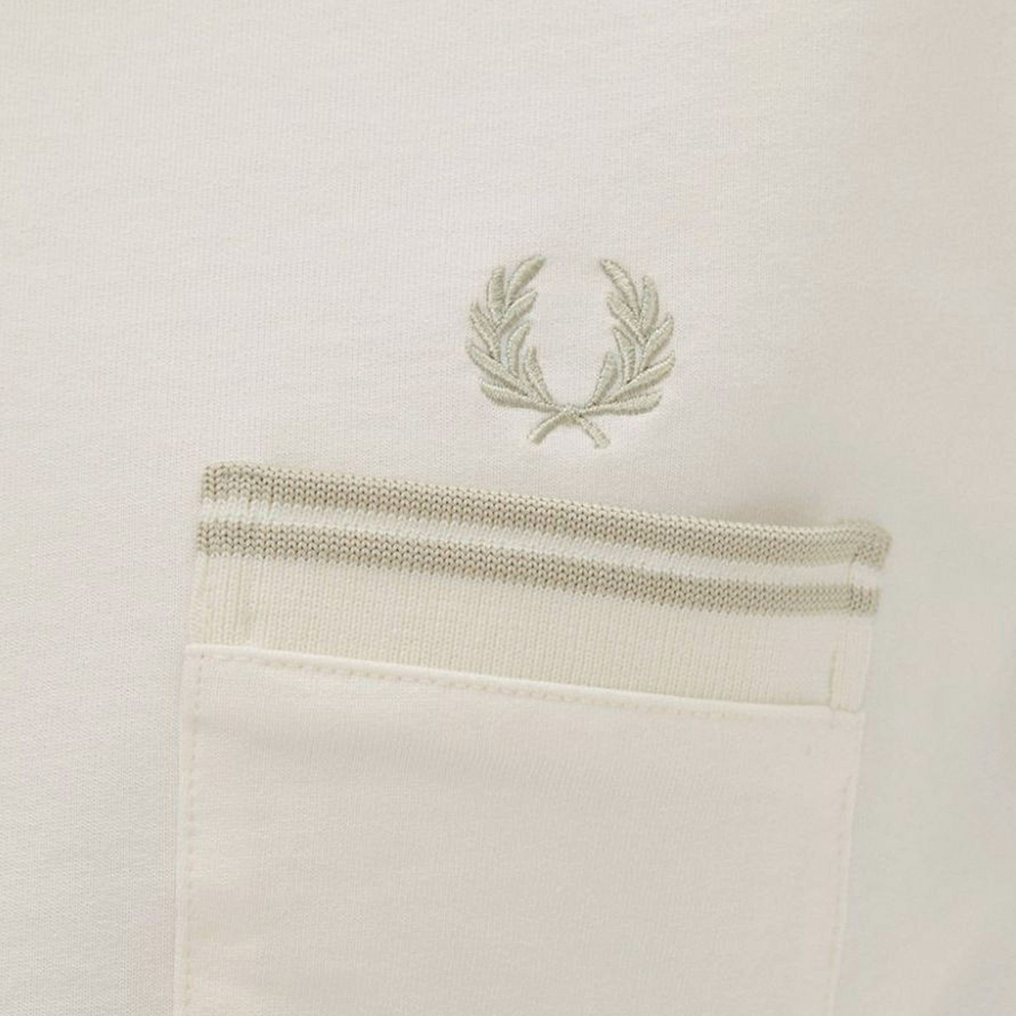 Fred Perry Loopback Jersey Pocket T-Shirt - Ecru