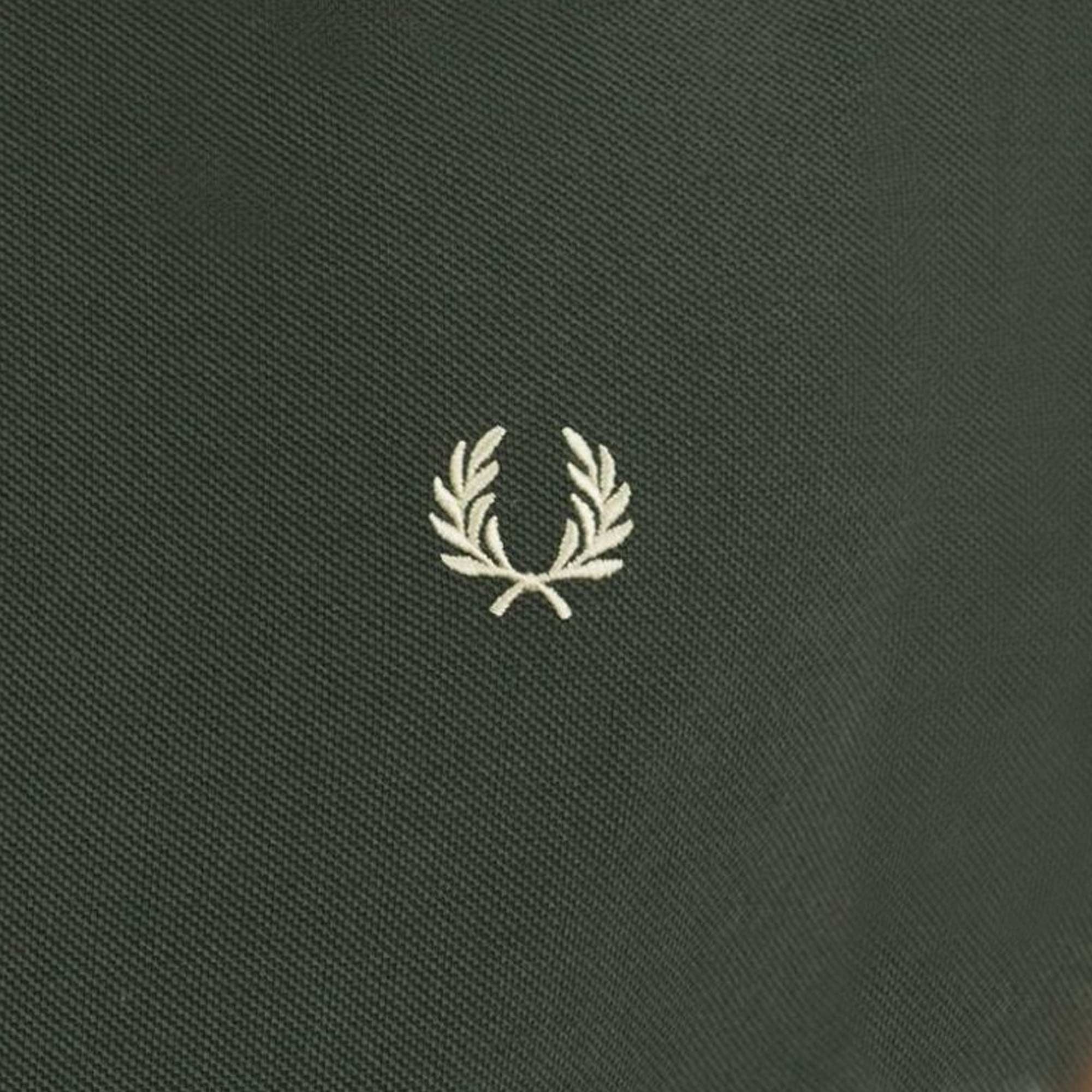 Fred Perry M3600 Twin Tipped Polo Shirt - Field Green