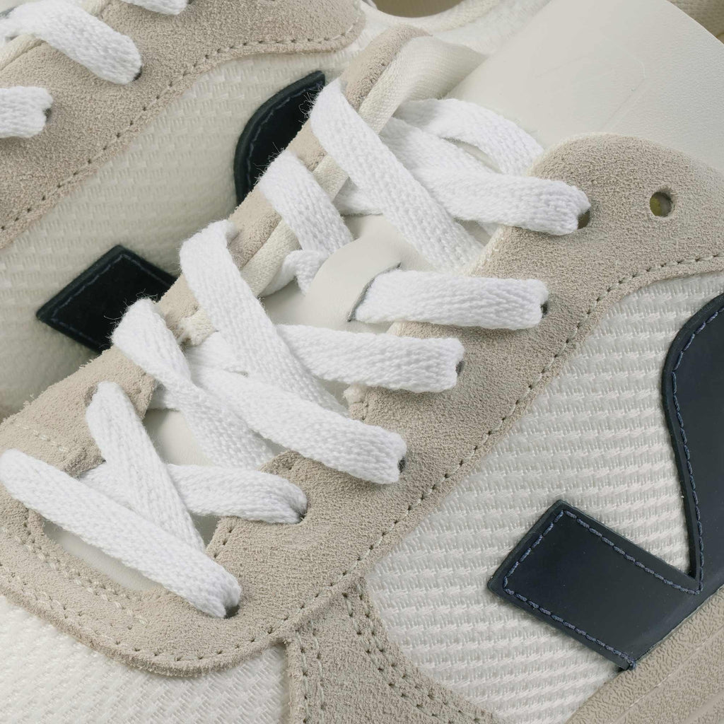 Veja V-10 B-Mesh - White/Nautico