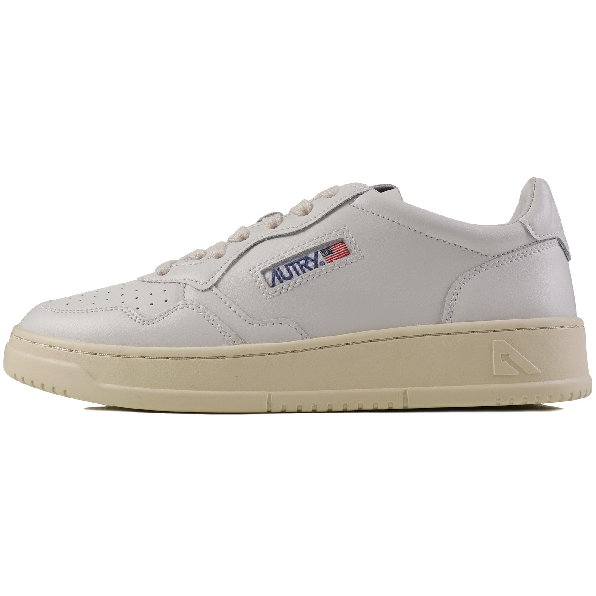 Autry Womens Medalist Low Sneakers - White