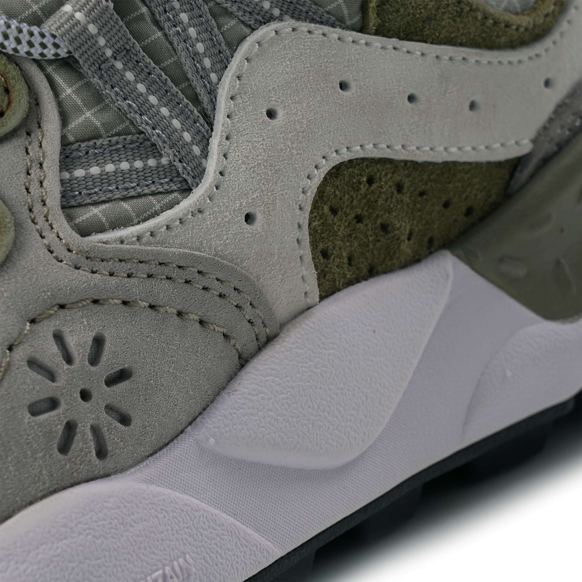 Flower Mountain Yamano 3 - Light Grey