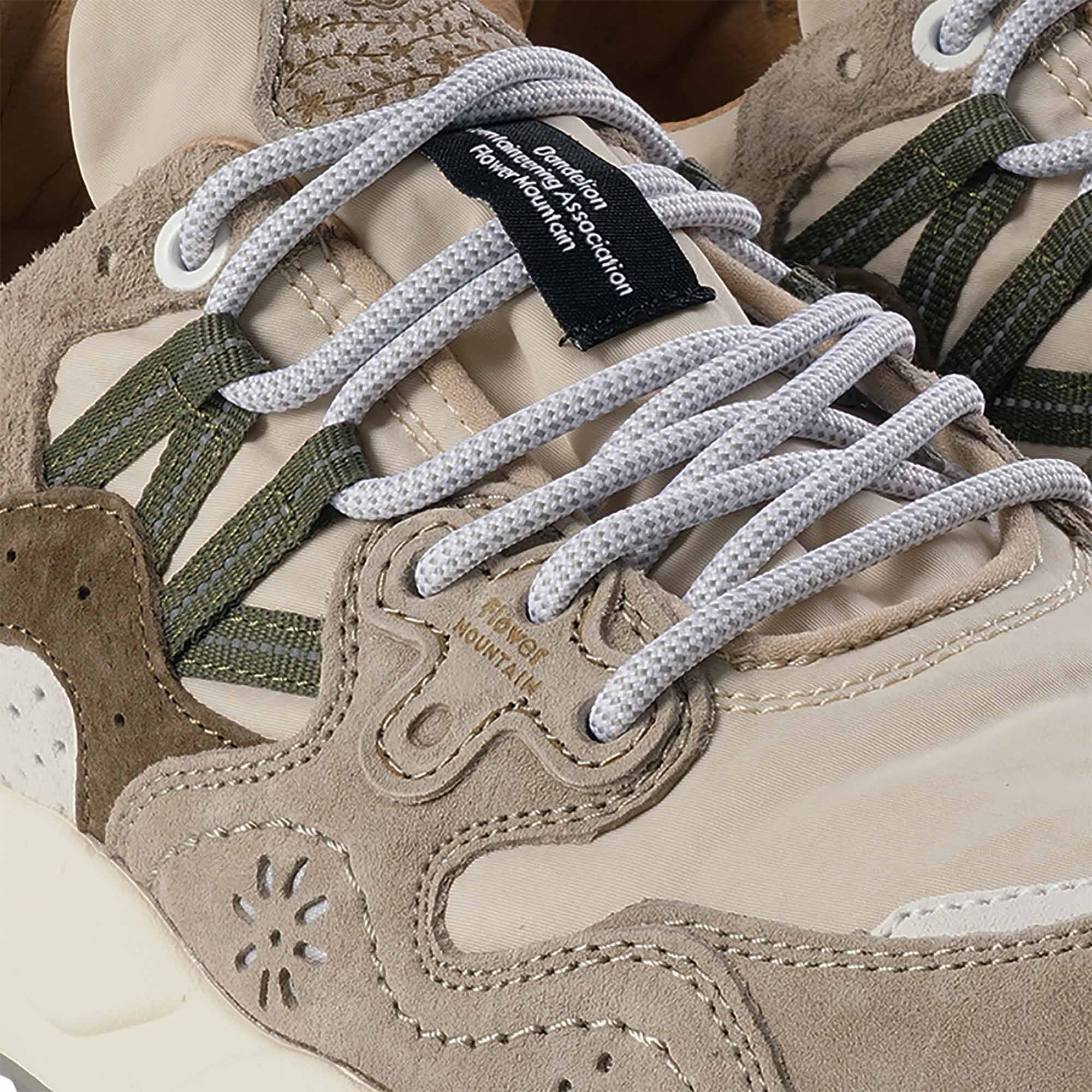 Flower Mountain Yamano 3 - White and Beige