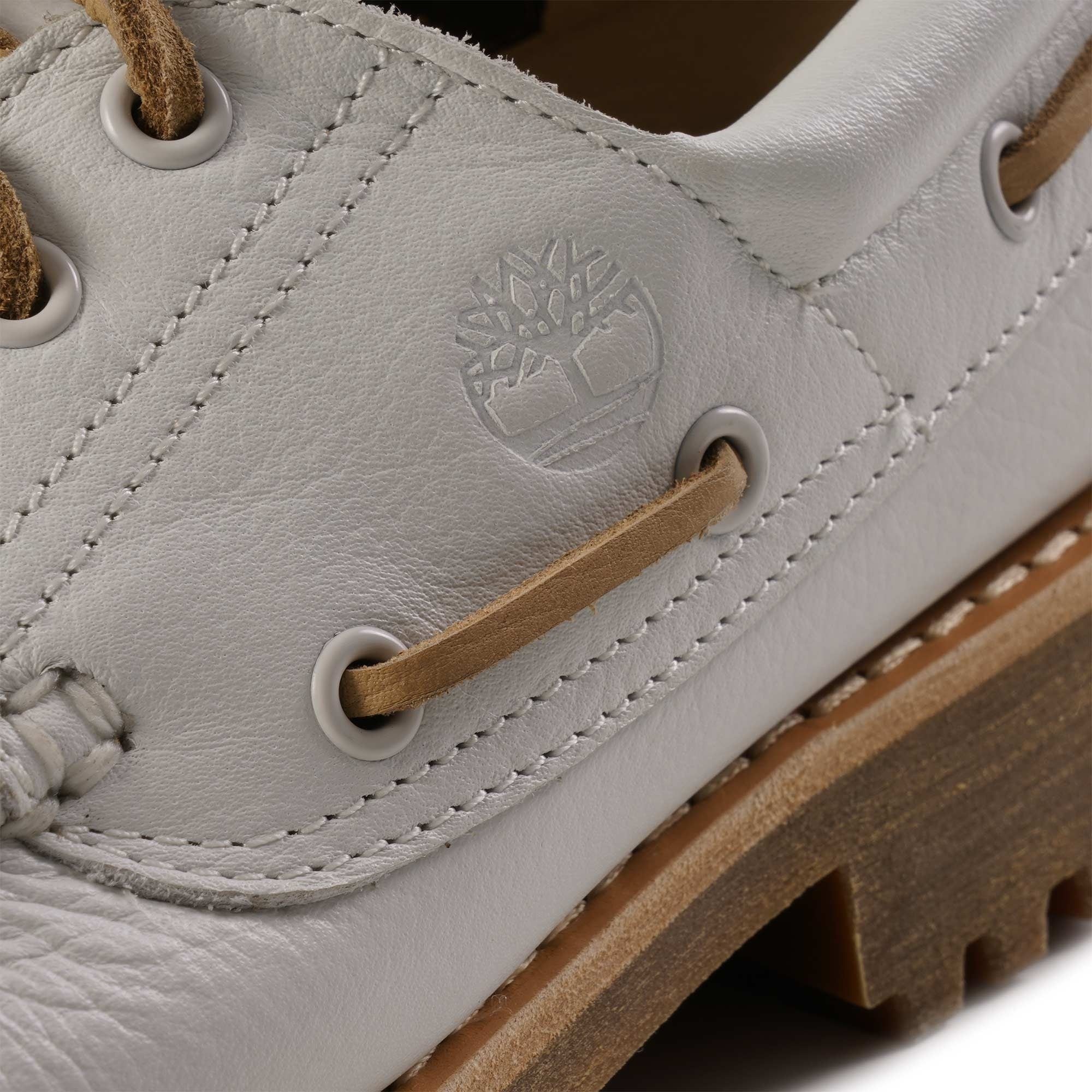 Timberland 3-Eye Classic Lug Shoe - White