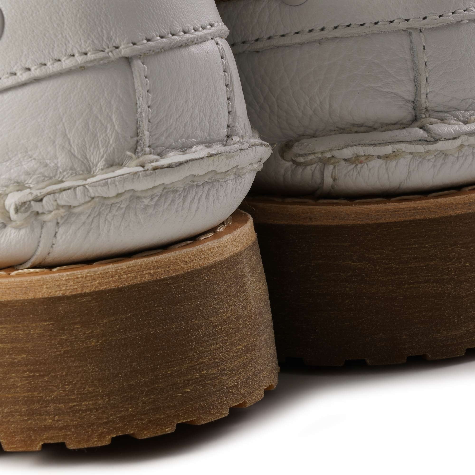 Timberland 3-Eye Classic Lug Shoe - White