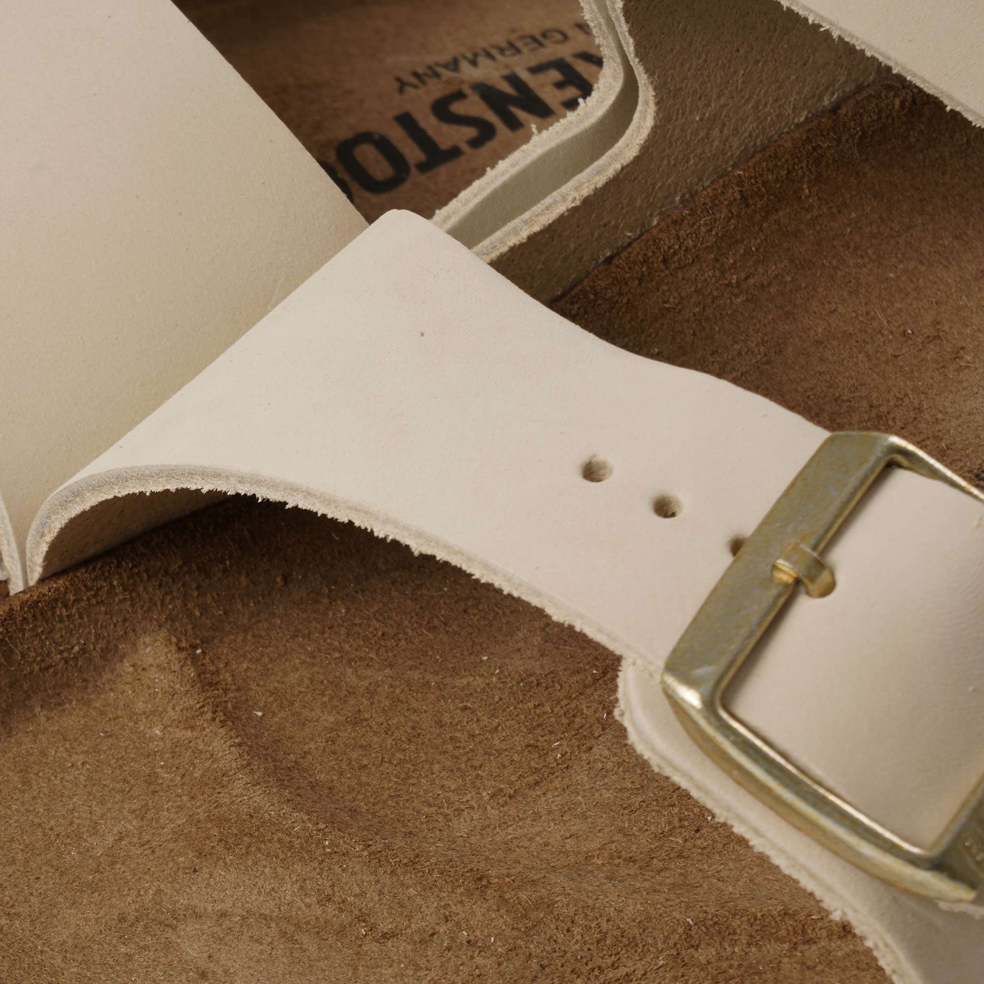 Birkenstock Womens Arizona Nubuck Leather - Ecru