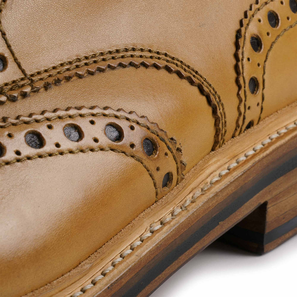 Grenson Archie Brogue Shoes -Tan