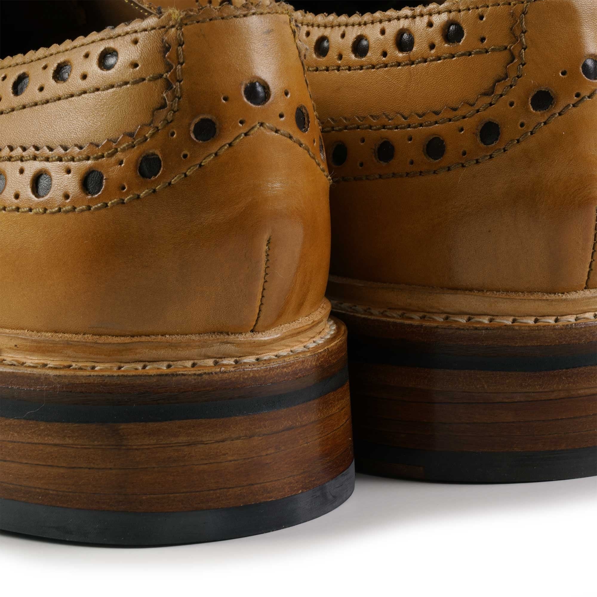 Grenson Archie Brogue Shoes -Tan