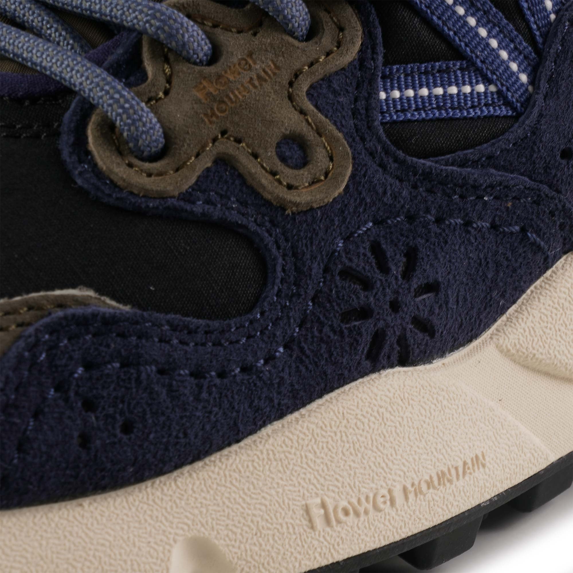 x Flower Mountain Yamano 3 - Navy and Olive