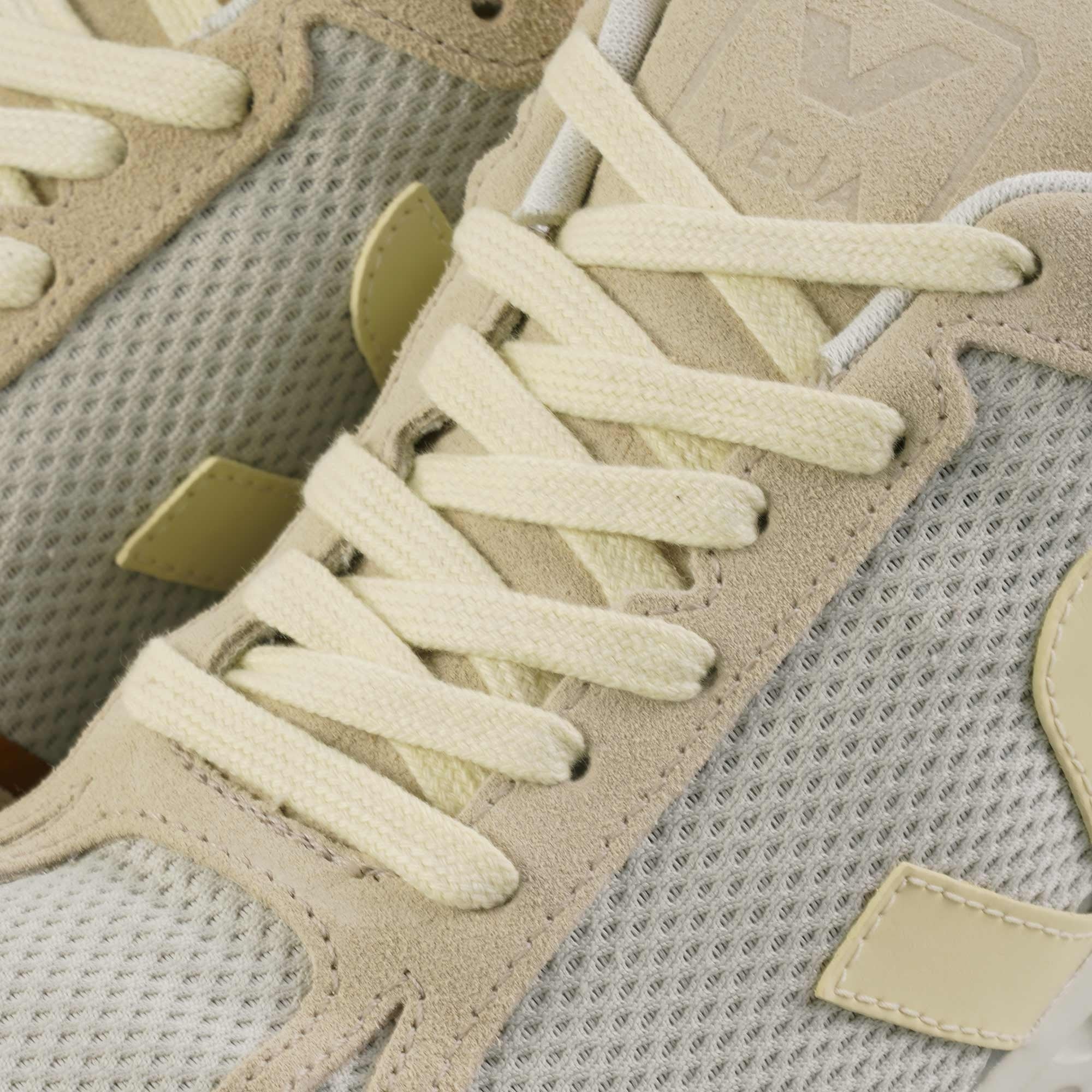 Veja Womens Condor Royale Alveomesh - Natural