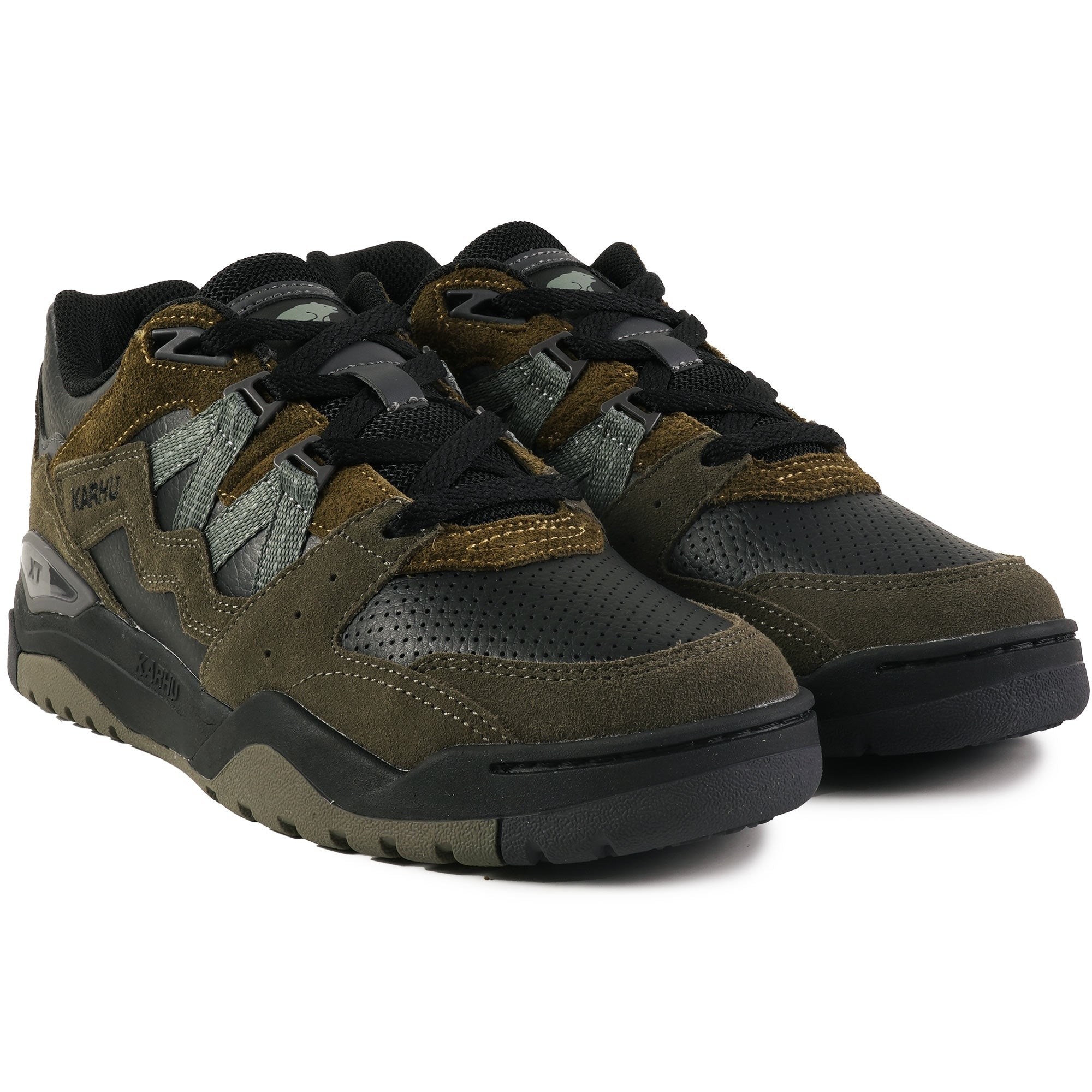 Karhu Fusion XT - Black and Laurel Wreath