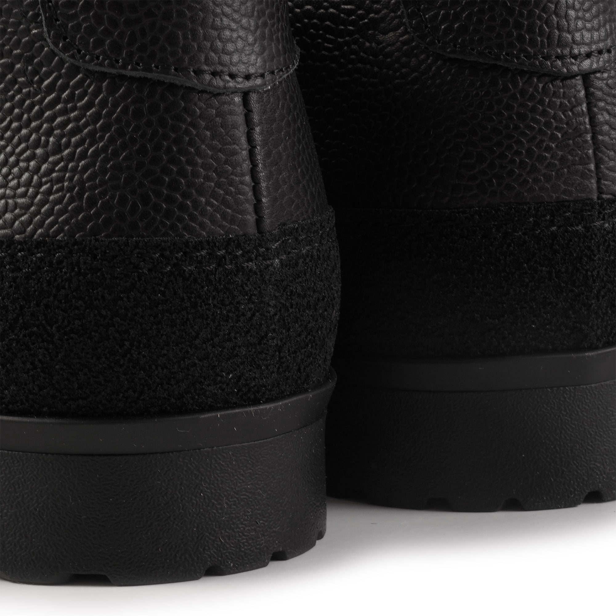 Tarvas Explorer - Black Pebble