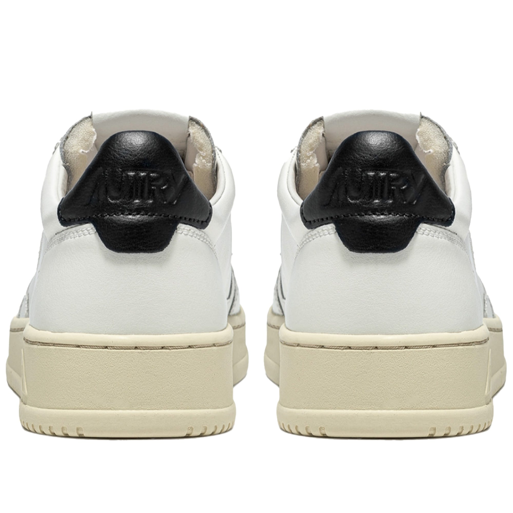 Medalist Low Sneaker - White/Black