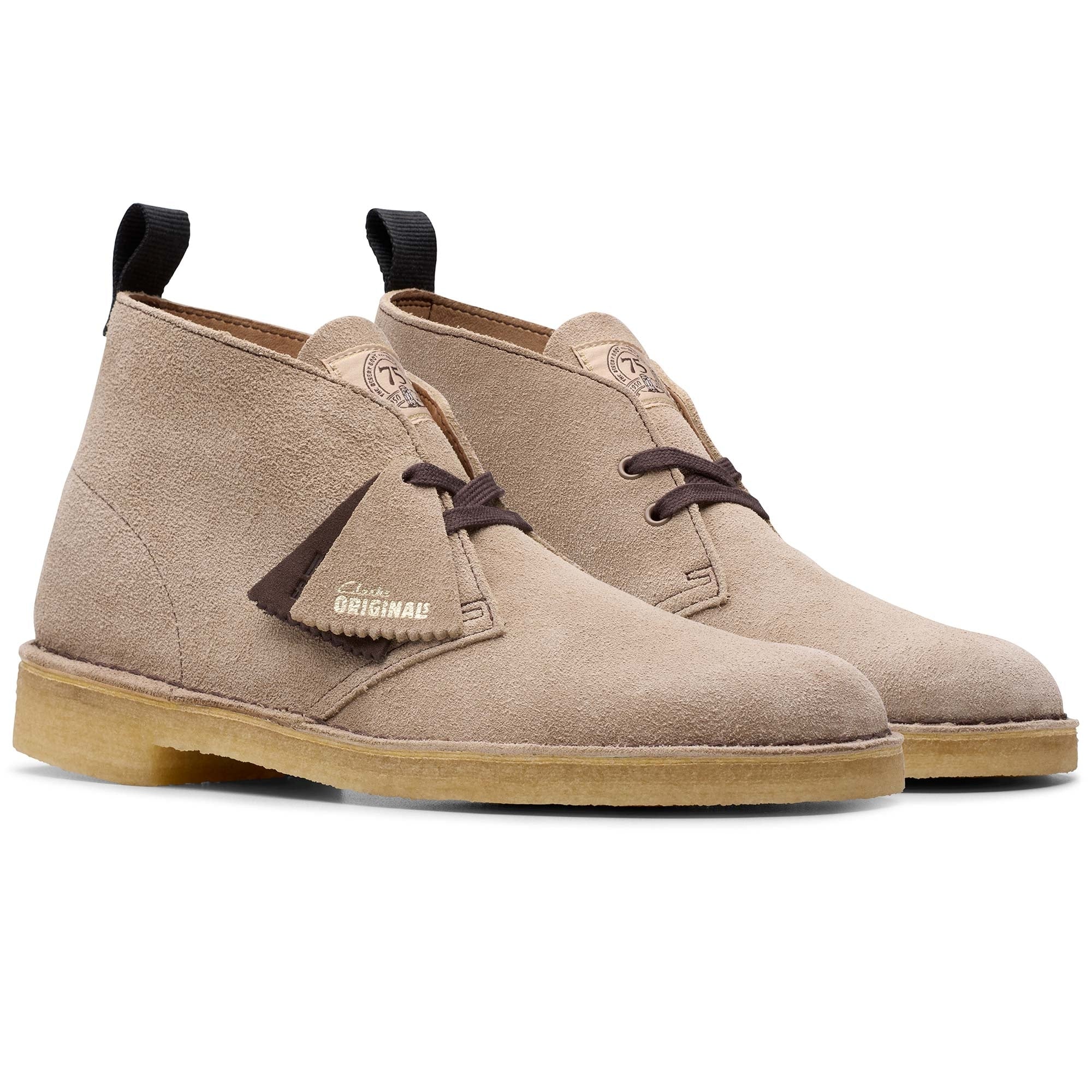 CLARKS ORIGINALS ベージュ Clarks Originals Desert Boot - Wolf Suede 26180643-WFS – Stuarts