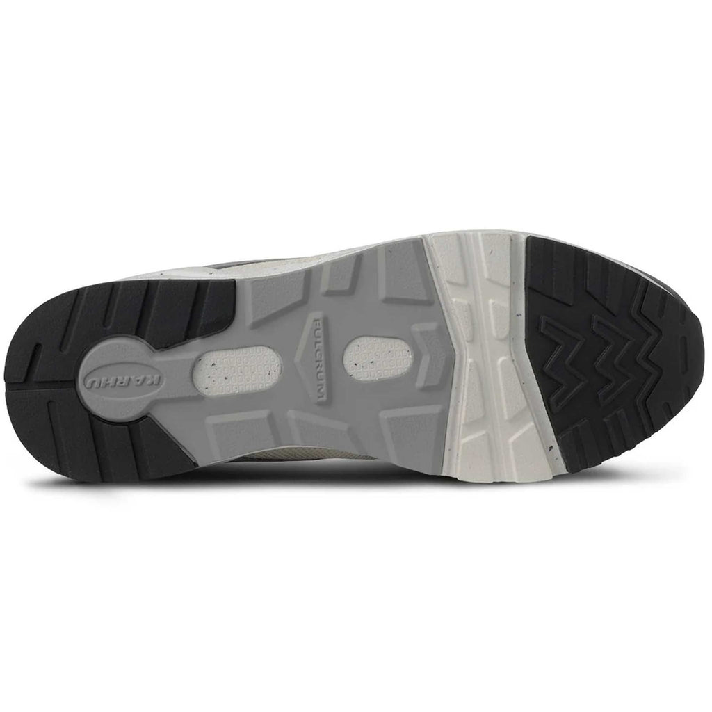 Karhu Fusion 2.0 - Limestone and Jet Black