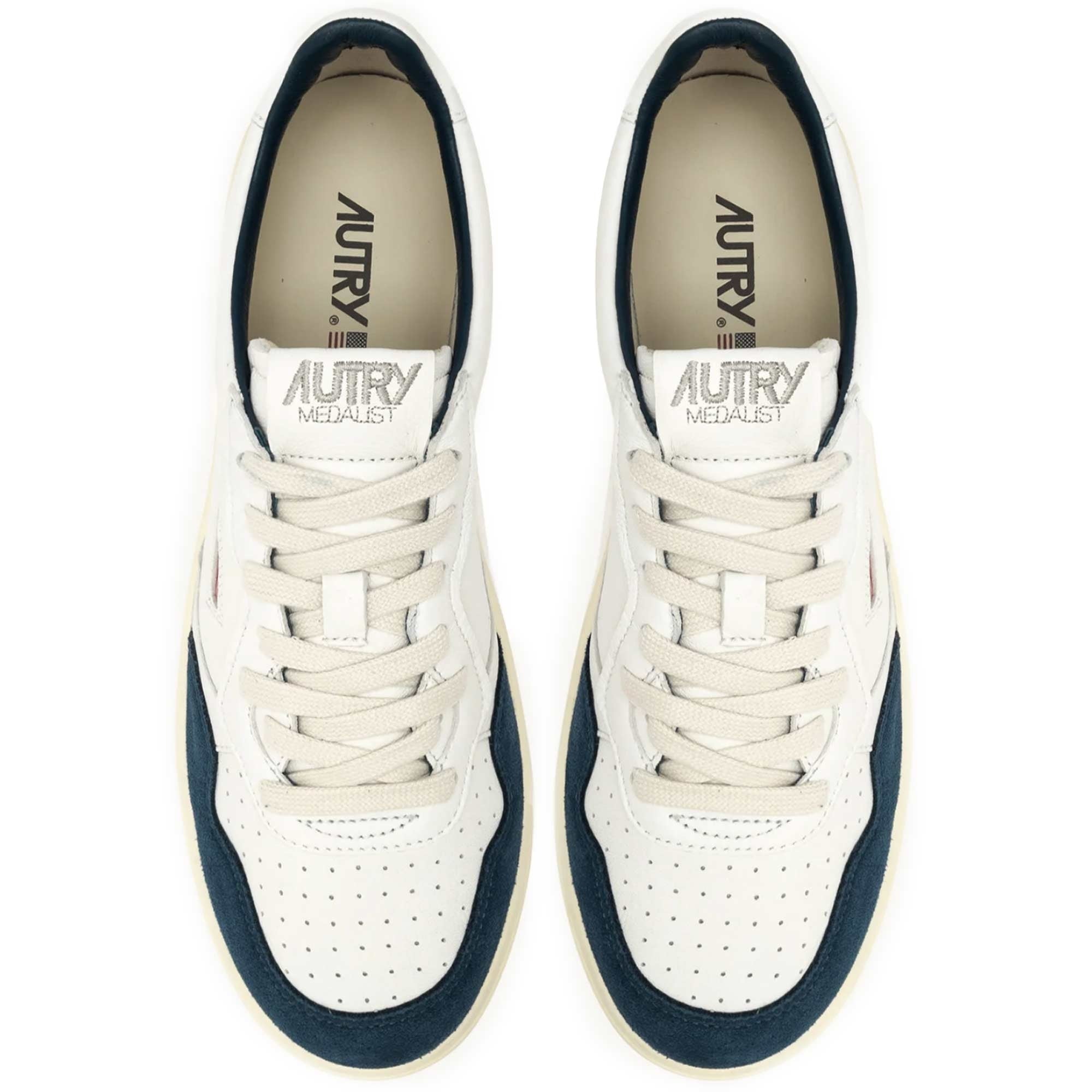 Medalist Low - White Capri