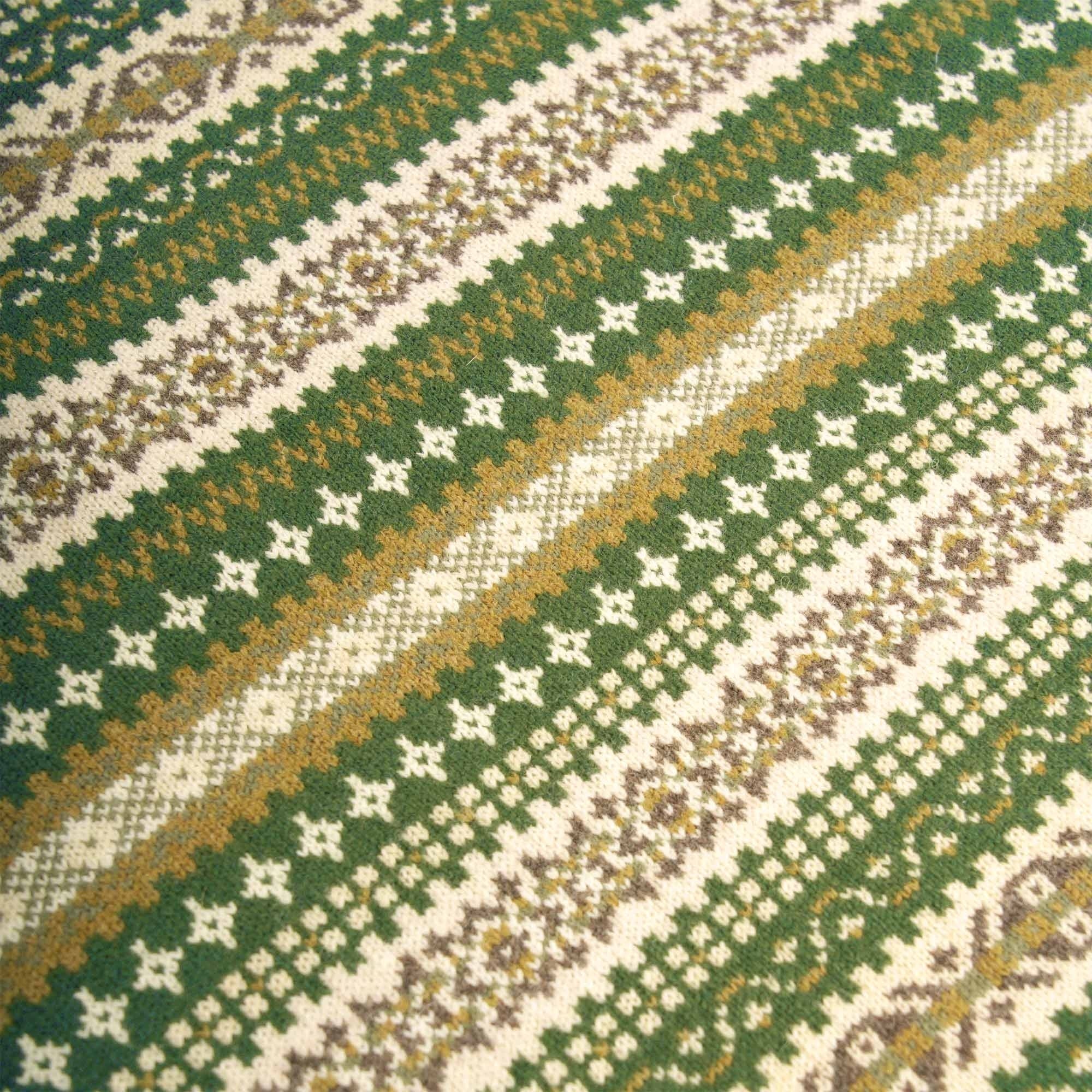 Real Hoxton Fair Isle V-Neck Slipover - Green