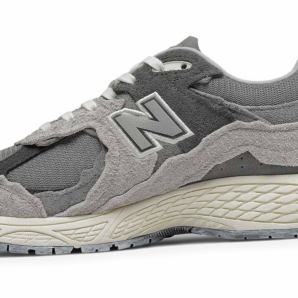 2002R Protection Pack Shoes - Grey