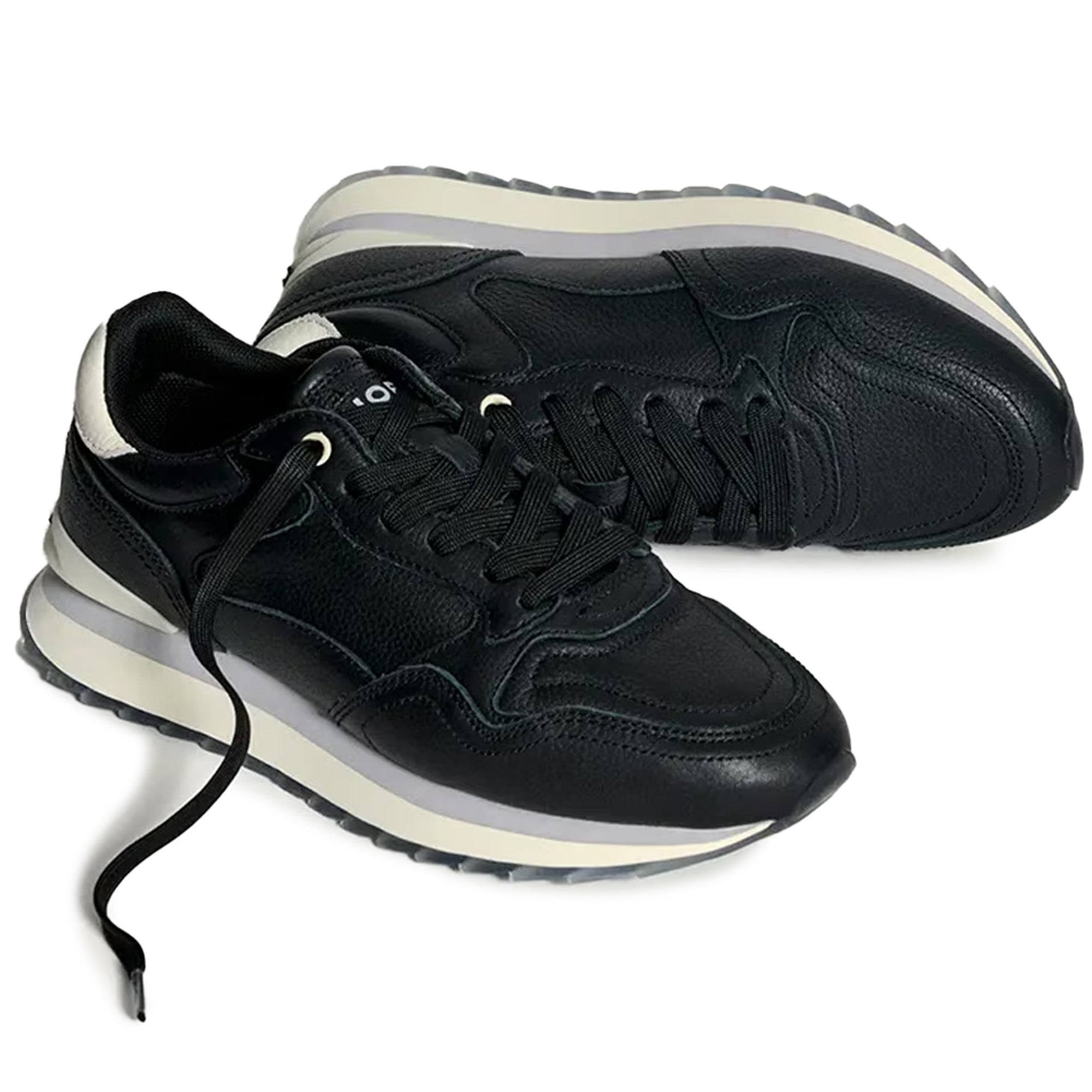 Chicago Sneakers - Black