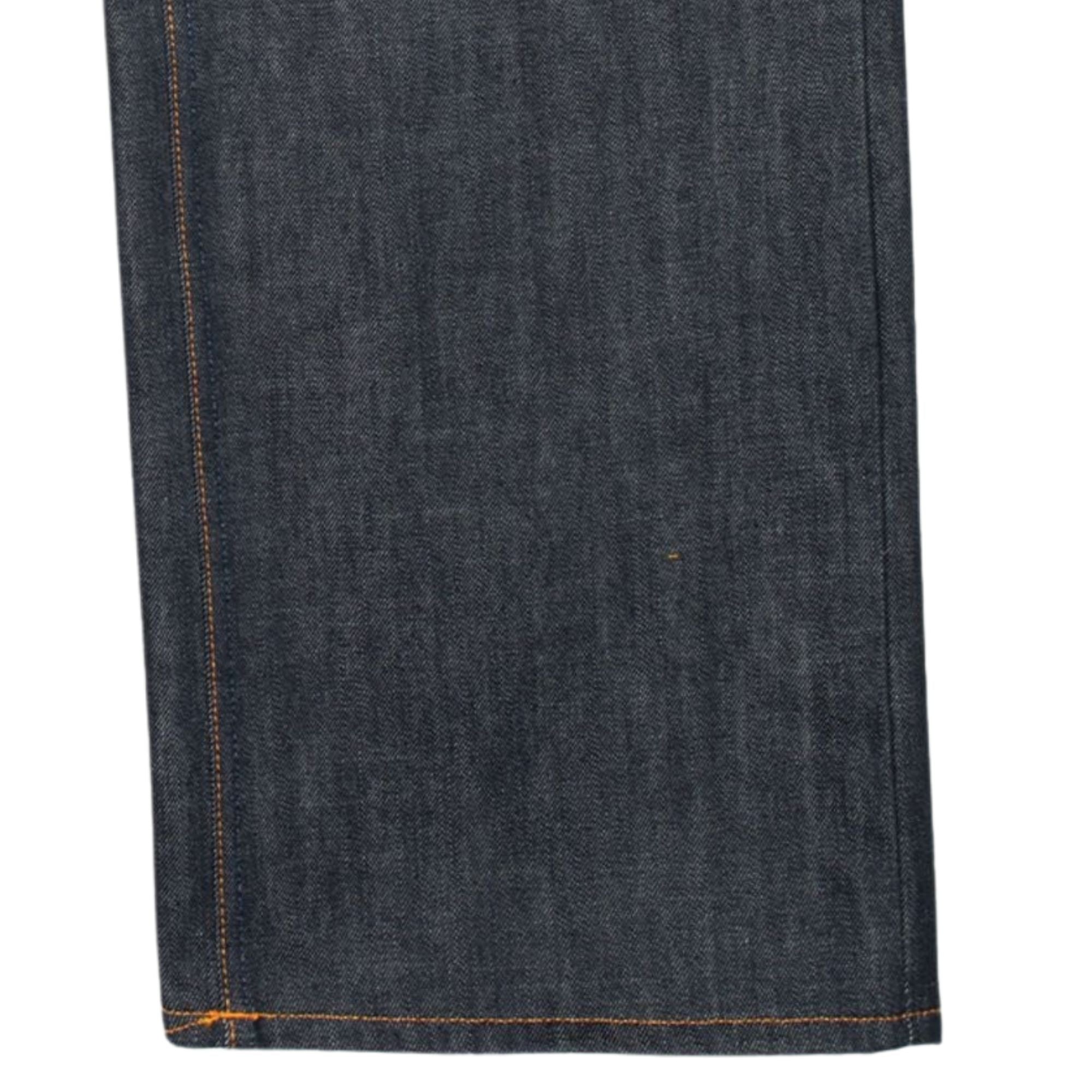 Loud Larry - Dark Royal