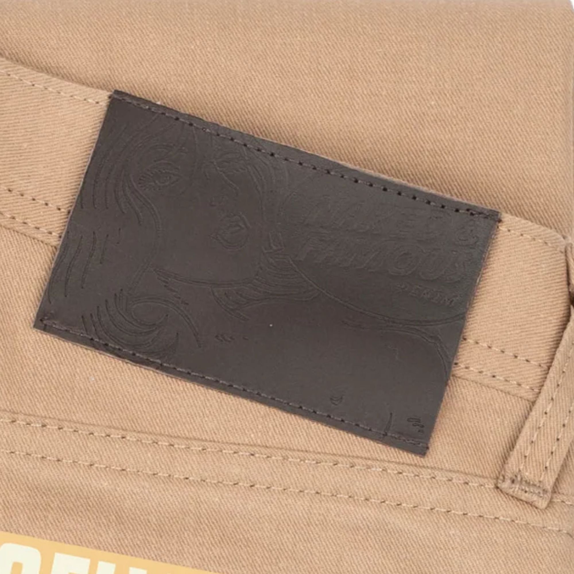 Weird Guy Selvedge Slack - Beige