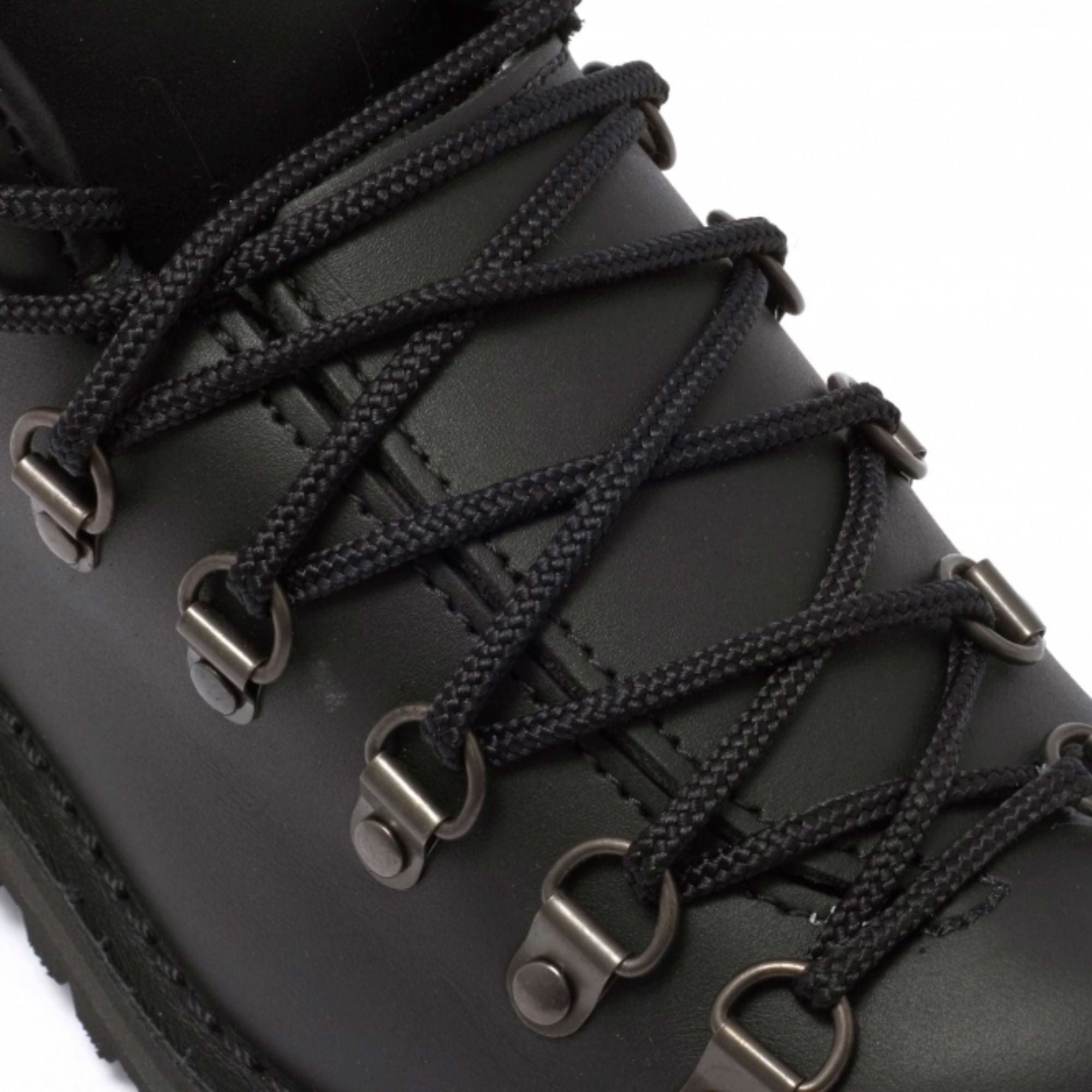 Mountain Light Boot - Black