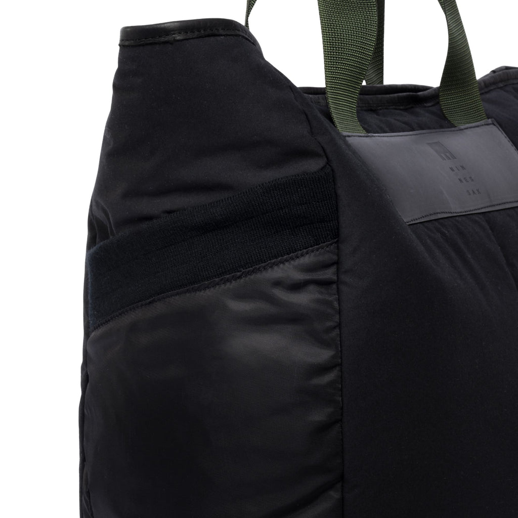 Minnessak Large Tote - Black