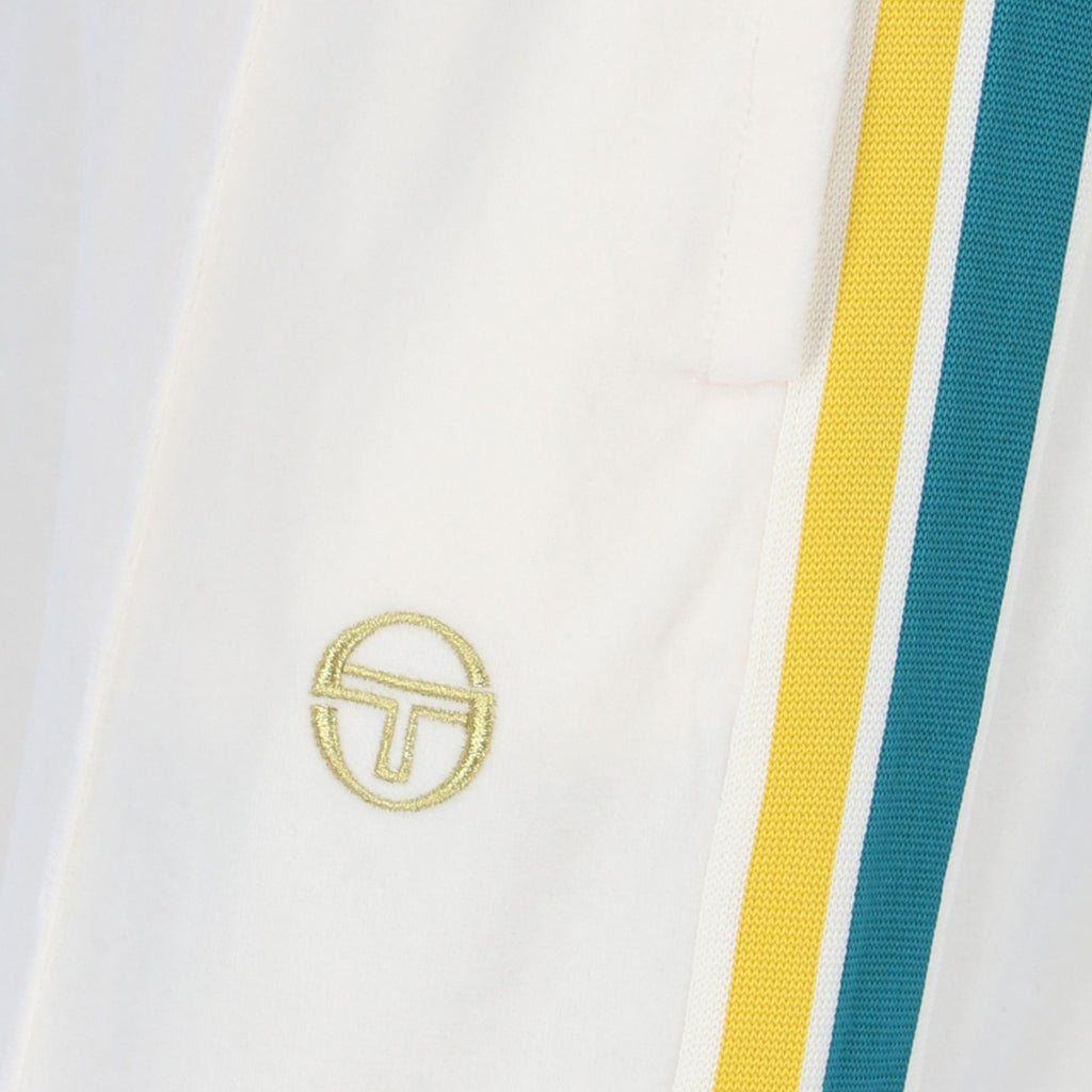 Monte Velour Shorts - Gardenia