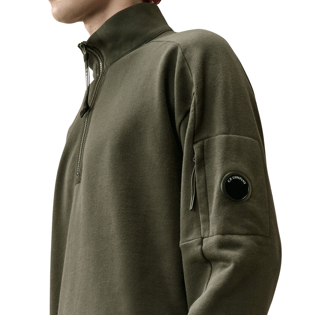 C.P. Company Diagonal Raised Fleece Lens Half Zip Sweatshirt - Ivy Green