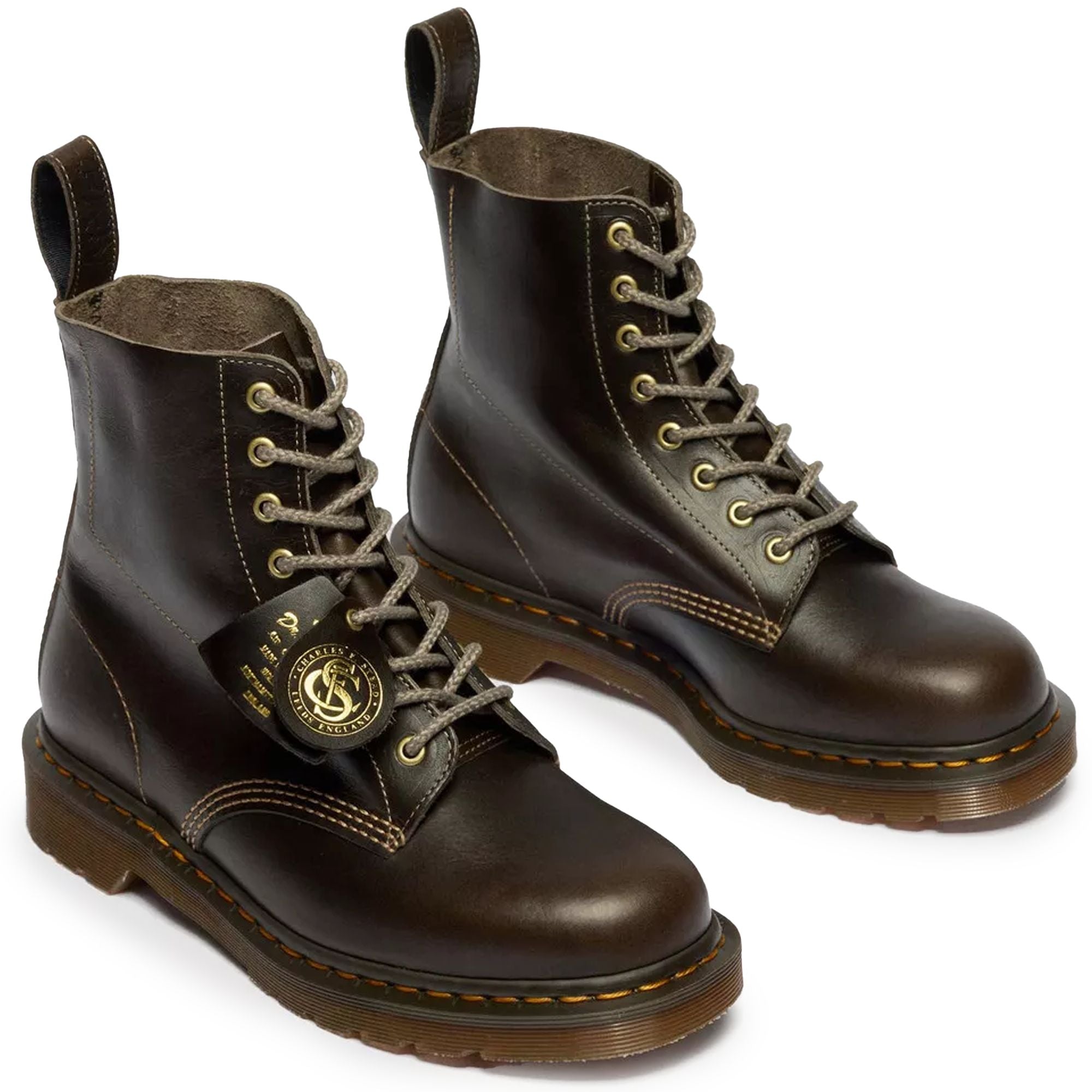 Dr.Martins　made in England ブーツ Dr. Martens Made in England | Heritage Boots & Footwear – Stuarts