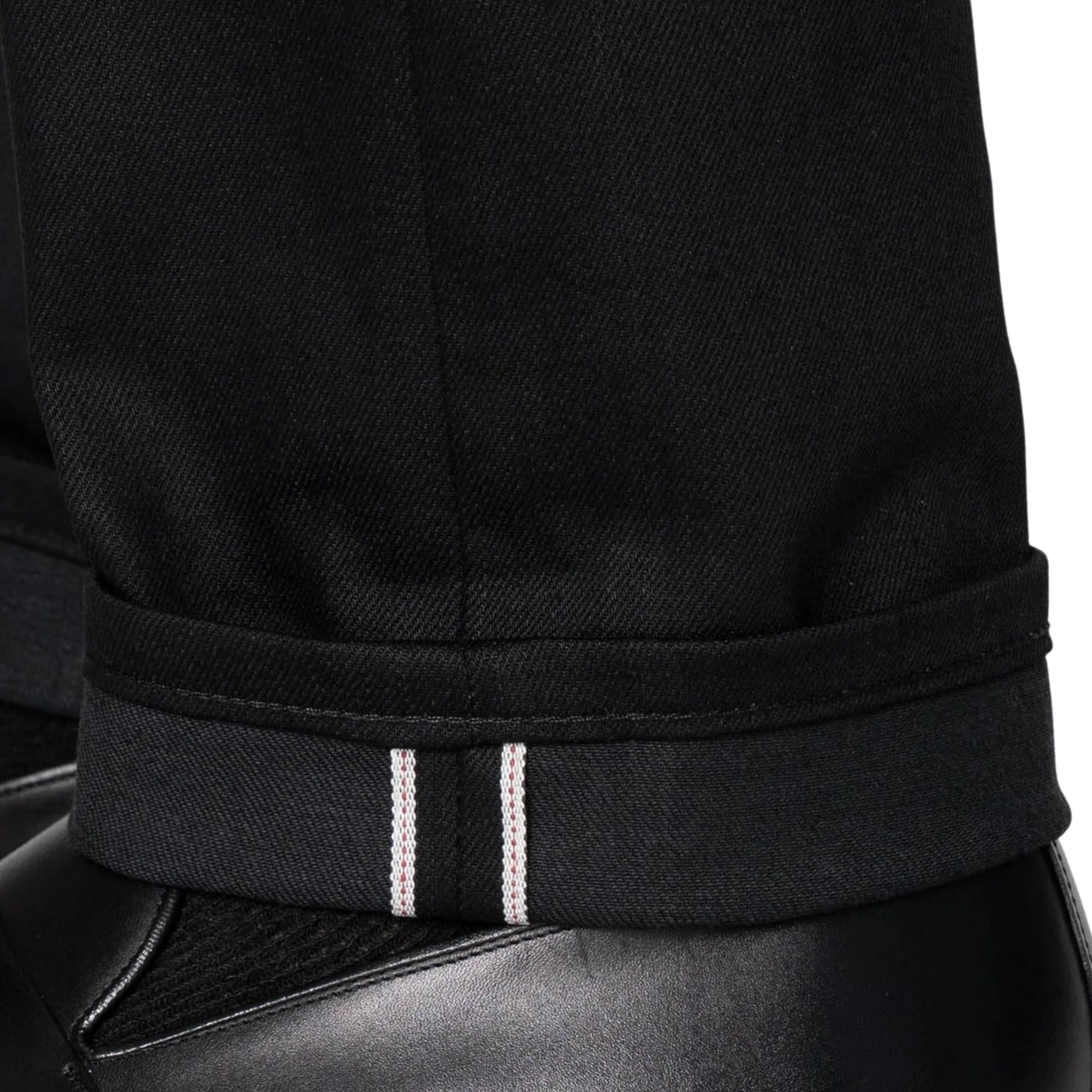Naked and Famous Denim Weird Guy Cobra Stretch Selvedge - Black