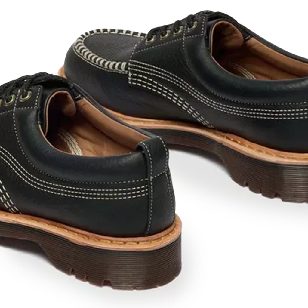 Lowell Wild Grain Leather Moc Toe - Black