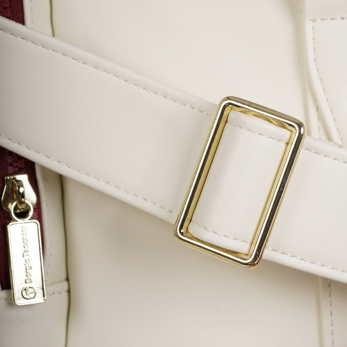 Sergio Tacchini x Stuarts x Stuarts Jorno Gym Holdall - Buttercream/Merlot